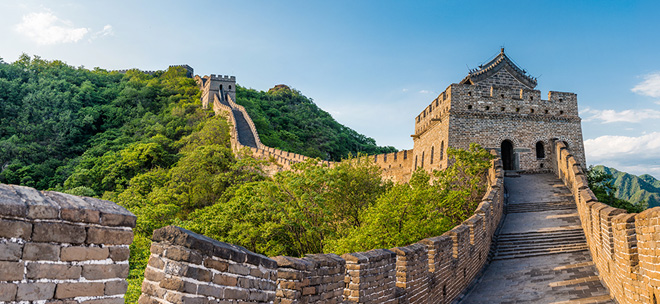 Когда, кем и для чего была построена Великая китайская стена?