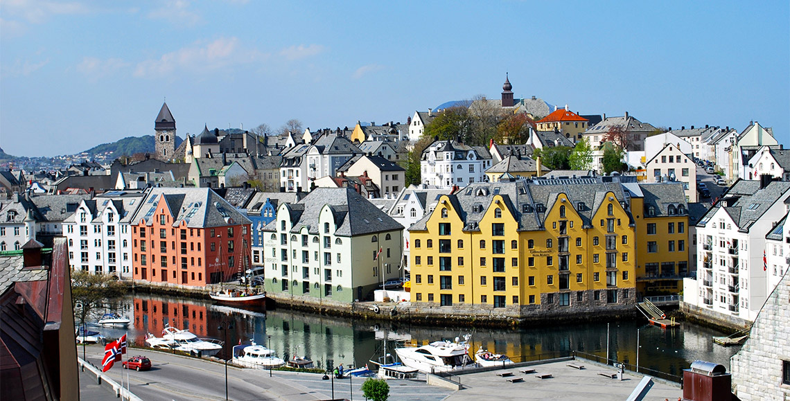 Города Норвегии: Осло, Берген, Олесунн и Тромсё