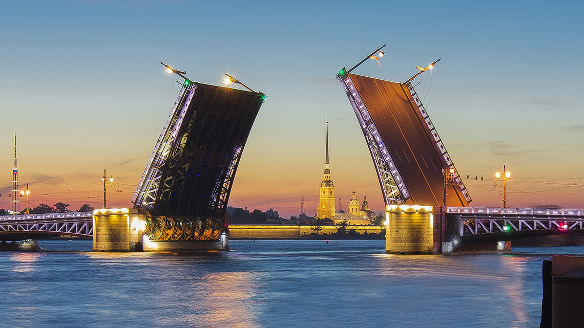 Разводные мосты Петербурга — подробный гайд для тех, кто хочет увидеть визитную карточку города