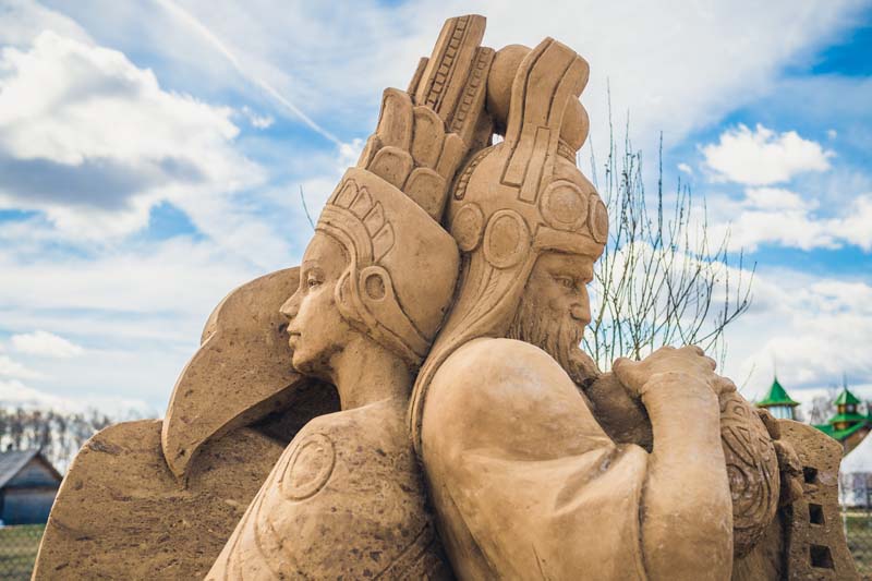 Выставка песчаных скульптур «Пески времени: загадки ушедших цивилизаций»
