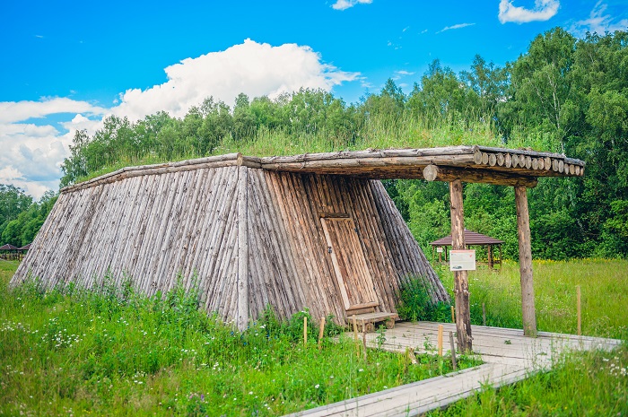 Балаган - традиционное якутское жилище - в ЭТНОМИРе