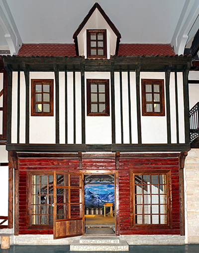 Дом Швейцарии и Лихтенштейна