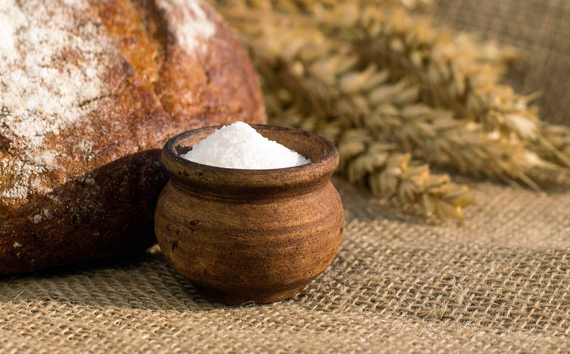 Bread salt. Хлеб. Armenian Hospitality Bread and Salt.