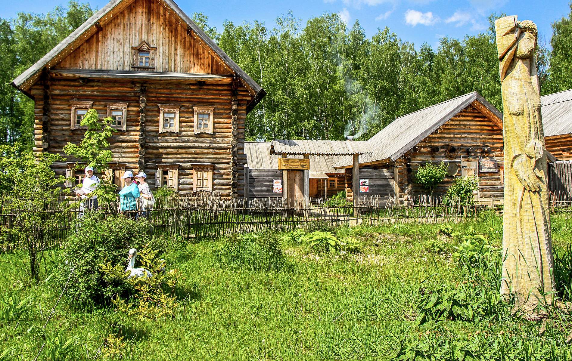 Музей «Беларусь» в парке отдыха - ЭТНОМИР