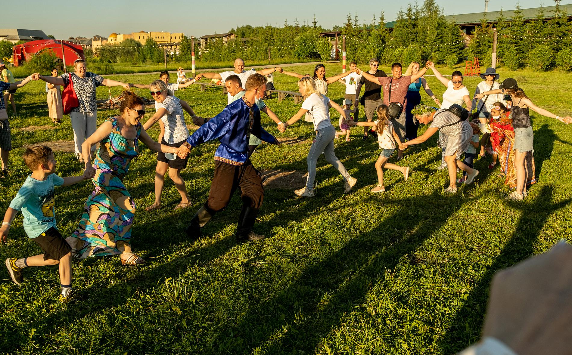 Дни семейных традиций - праздники и фестивали в ЭТНОМИРе